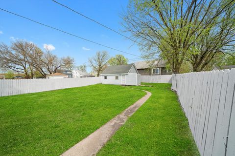 Tiny photo for 500 Engle Street, Dolton, IL 60419 (MLS # 12500740)