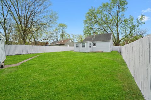 Tiny photo for 500 Engle Street, Dolton, IL 60419 (MLS # 12500740)