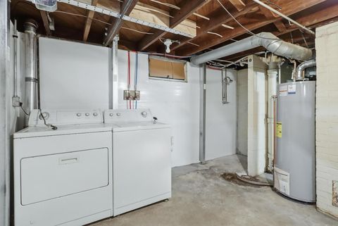 Tiny photo for 2633 16 Street, Moline, IL 61265 (MLS # 12610795)