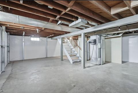 Tiny photo for 2633 16 Street, Moline, IL 61265 (MLS # 12610795)