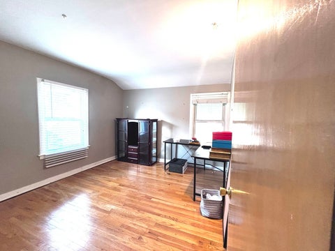 Tiny photo for 814 Norfolk Avenue, Westchester, IL 60154 (MLS # 12663349)