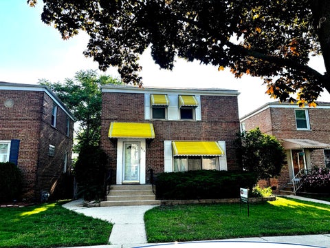 Photo of 814 Norfolk Avenue, Westchester, IL 60154 (MLS # 12663349)