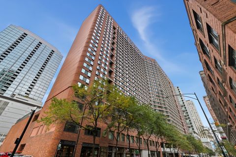 Photo of 211 E Ohio Street #1215, Chicago, IL 60611 (MLS # 12490182)