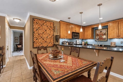 Tiny photo for 201 Thames Parkway #3A, Park Ridge, IL 60068 (MLS # 12775898)