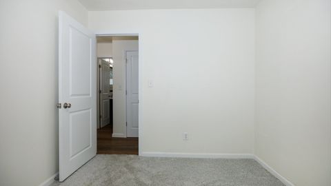 Tiny photo for 1104 Redwood Avenue, Bloomington, IL 61701 (MLS # 12516592)