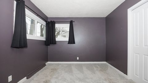 Tiny photo for 1104 Redwood Avenue, Bloomington, IL 61701 (MLS # 12516592)