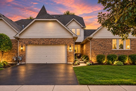 Photo of 13866 STEEPLES Road, Lemont, IL 60439 (MLS # 12775362)