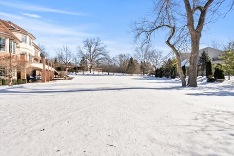 Tiny photo for 26 Meadow Road, Palos Park, IL 60464 (MLS # 12548811)