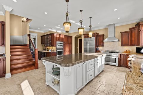 Tiny photo for 26 Meadow Road, Palos Park, IL 60464 (MLS # 12548811)