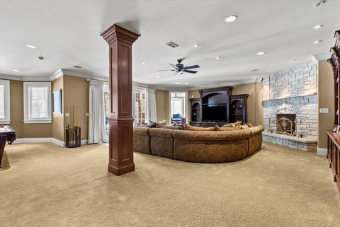 Tiny photo for 26 Meadow Road, Palos Park, IL 60464 (MLS # 12548811)