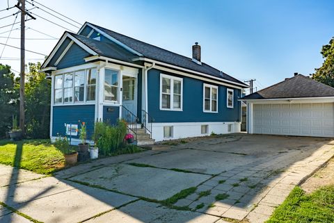 Tiny photo for 311 SUMMIT Street, Elgin, IL 60120 (MLS # 12471146)