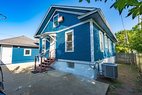 Tiny photo for 311 SUMMIT Street, Elgin, IL 60120 (MLS # 12471146)