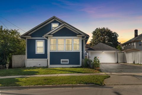 Tiny photo for 311 SUMMIT Street, Elgin, IL 60120 (MLS # 12471146)