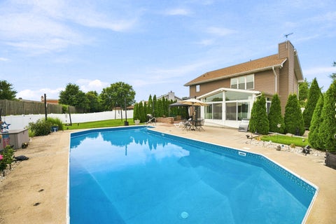 Tiny photo for 1109 Home Court, Shorewood, IL 60404 (MLS # 12746688)