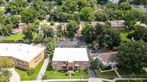 Tiny photo for 201 N President Street #3C, Wheaton, IL 60187 (MLS # 12783396)