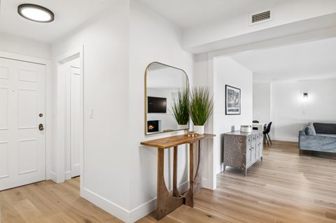 Tiny photo for 1671 Mission Hills Road #S404, Northbrook, IL 60062 (MLS # 12592936)