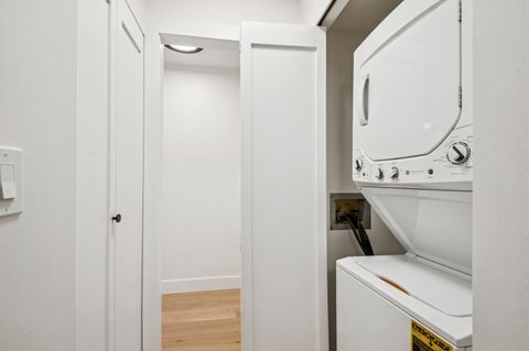 Tiny photo for 1671 Mission Hills Road #S404, Northbrook, IL 60062 (MLS # 12592936)