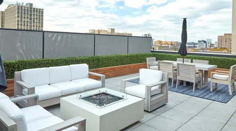 Tiny photo for 2773 N Hampden Court #PH03, Chicago, IL 60614 (MLS # 12366464)