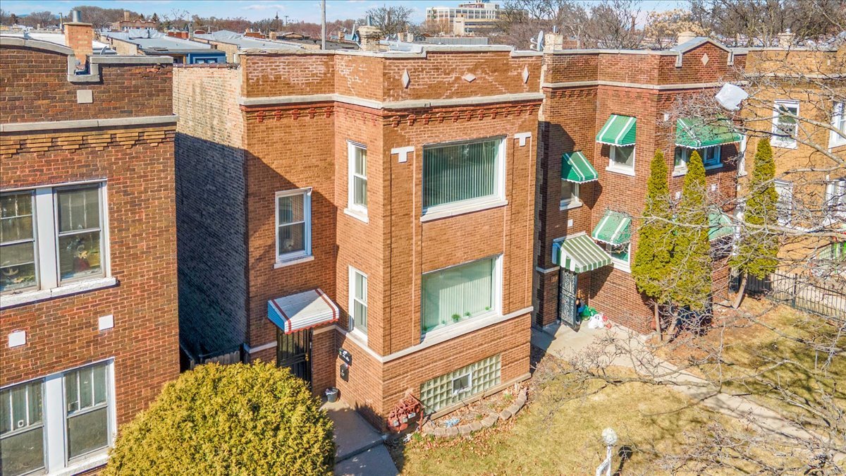 1640 N Linder Avenue