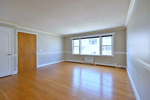 Tiny photo for 4932 N Leonard Drive #2A, Norridge, IL 60706 (MLS # 12615644)