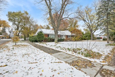 Tiny photo for 2929 Flossmoor Road, Flossmoor, IL 60422 (MLS # 12564100)