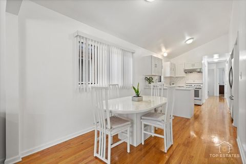 Tiny photo for 3267 S Hamilton Avenue, Chicago, IL 60608 (MLS # 12488038)