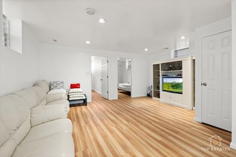 Tiny photo for 3267 S Hamilton Avenue, Chicago, IL 60608 (MLS # 12488038)