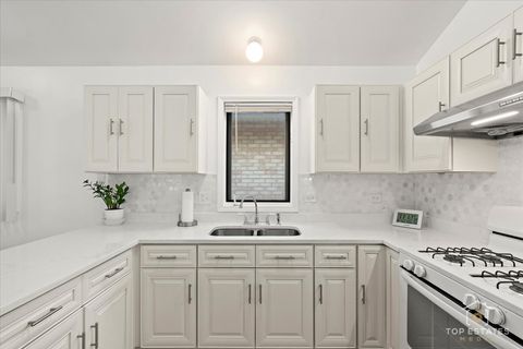 Tiny photo for 3267 S Hamilton Avenue, Chicago, IL 60608 (MLS # 12488038)