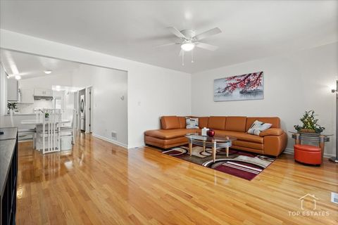 Tiny photo for 3267 S Hamilton Avenue, Chicago, IL 60608 (MLS # 12488038)