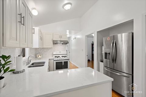 Tiny photo for 3267 S Hamilton Avenue, Chicago, IL 60608 (MLS # 12488038)