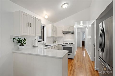 Tiny photo for 3267 S Hamilton Avenue, Chicago, IL 60608 (MLS # 12488038)