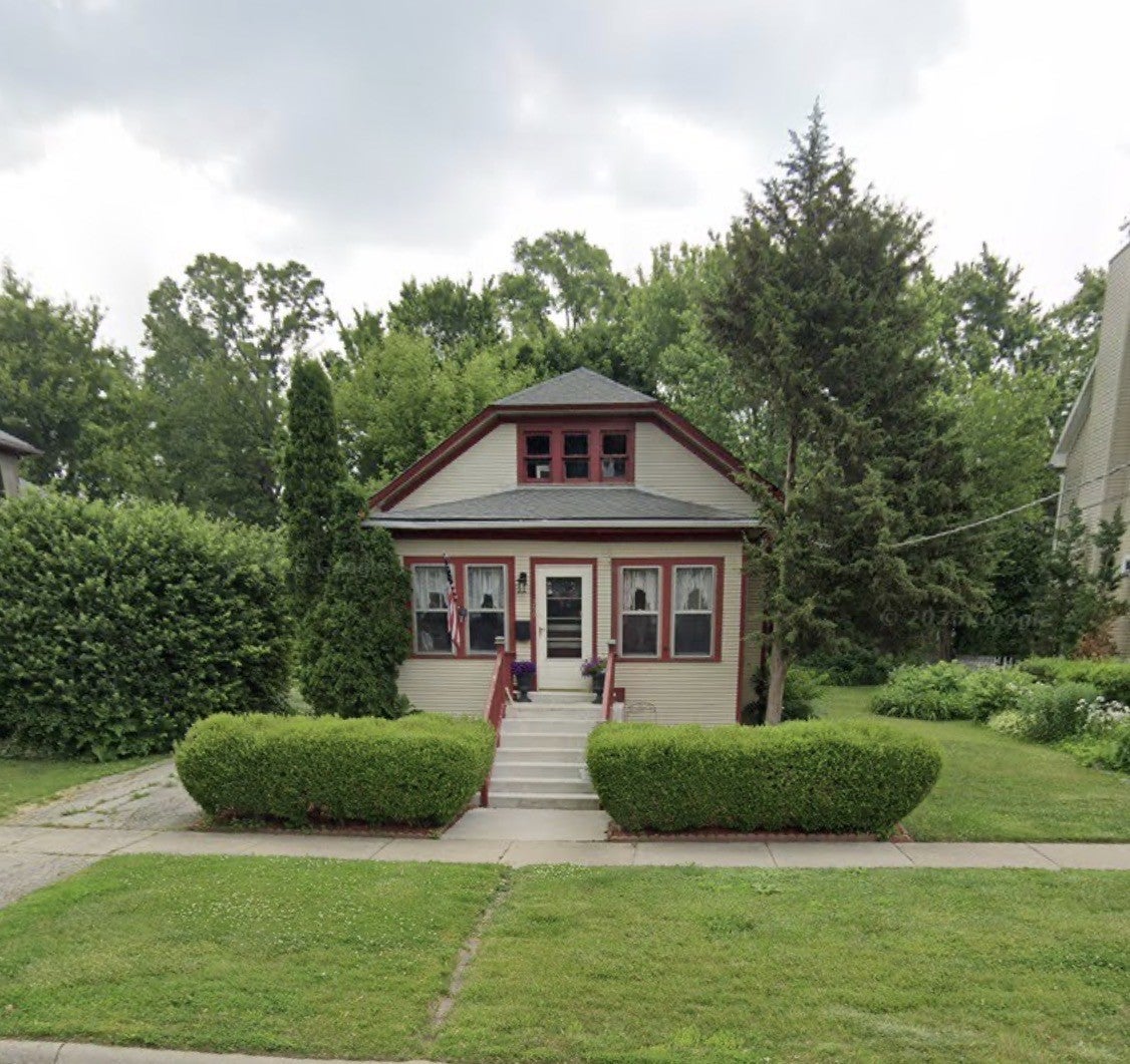269 N Benton Street