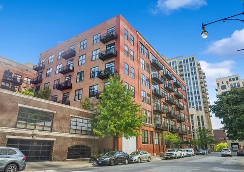 525 W Superior Street 430 Chicago IL 60654