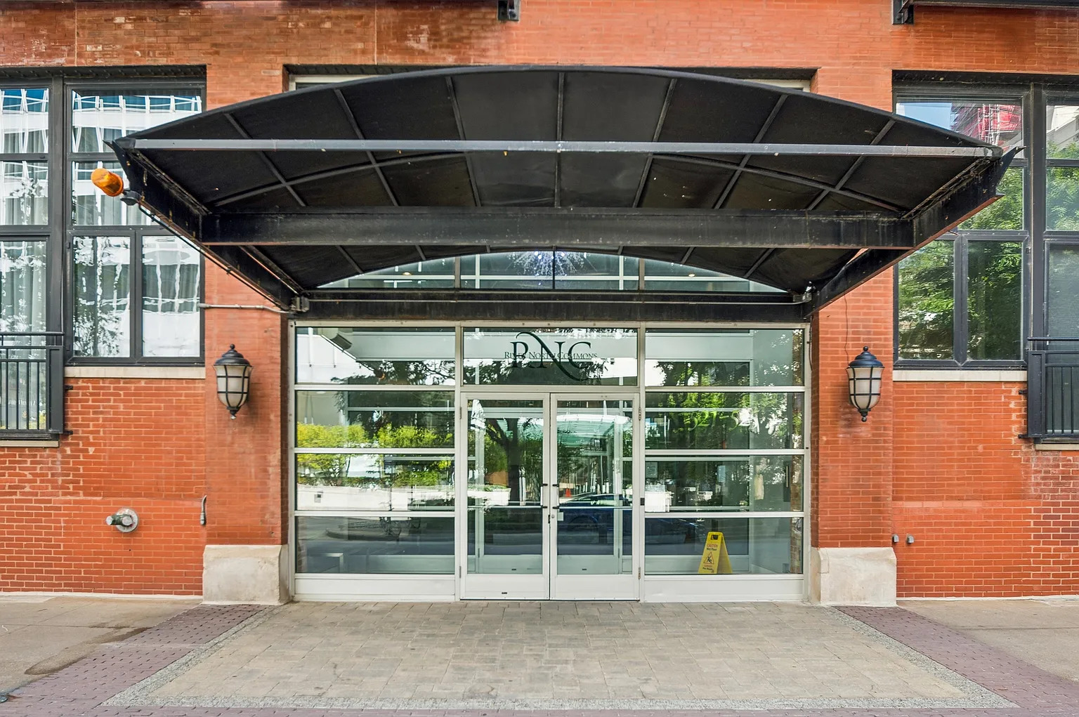 525 W Superior Street 430