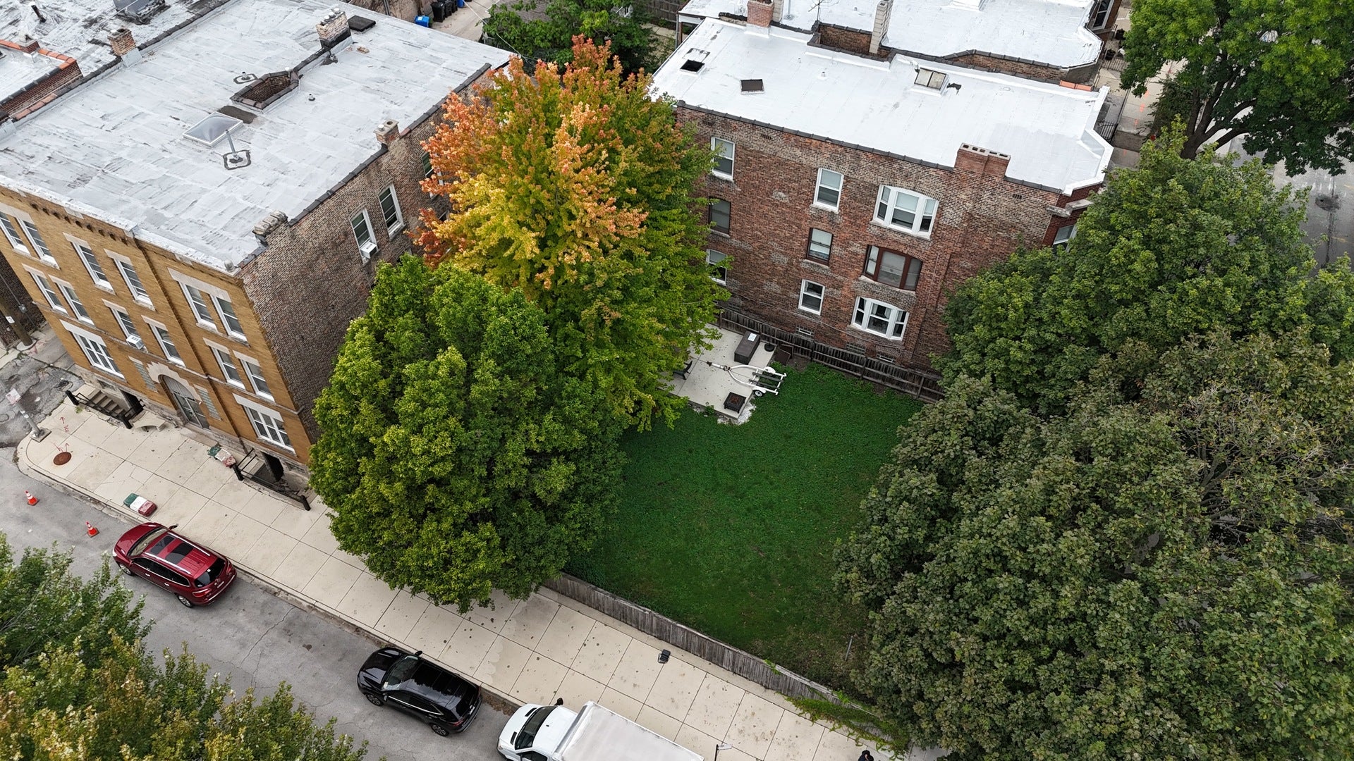 310 W 32nd Street