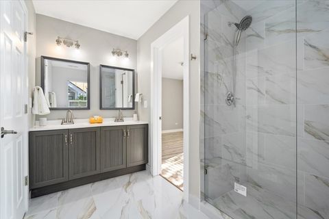 Tiny photo for 1411 S 6th Avenue, Maywood, IL 60153 (MLS # 12610105)