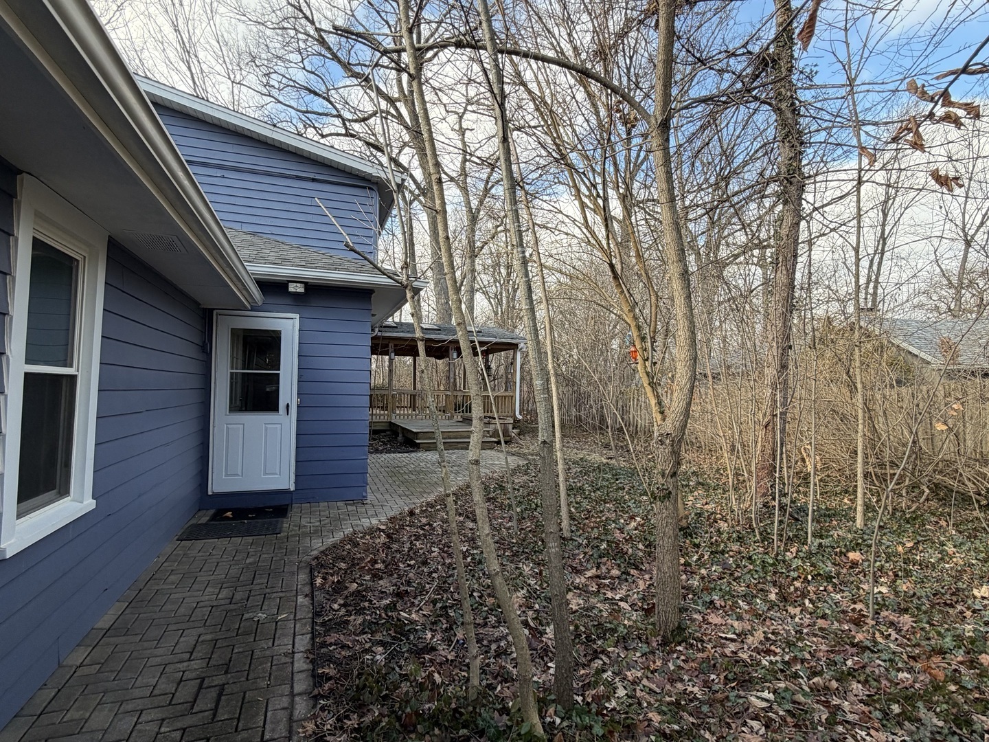 11644 W Elmwood Place