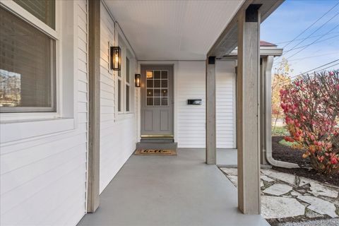 Tiny photo for 118 N Cedar Street, Palatine, IL 60067 (MLS # 12530667)