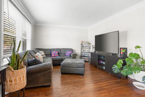 Tiny photo for 573 Maple Avenue, Lisle, IL 60532 (MLS # 12467142)