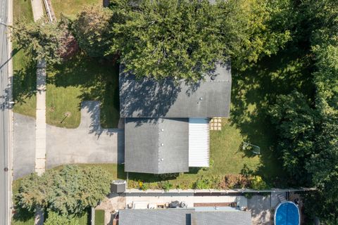 Tiny photo for 573 Maple Avenue, Lisle, IL 60532 (MLS # 12467142)