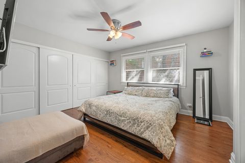 Tiny photo for 573 Maple Avenue, Lisle, IL 60532 (MLS # 12467142)