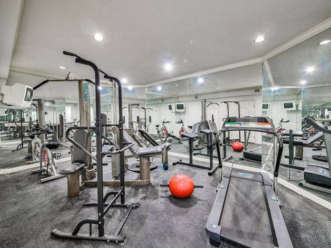 Tiny photo for 140 Braymore Court, Inverness, IL 60010 (MLS # 12614743)