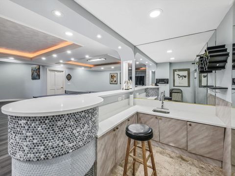 Tiny photo for 140 Braymore Court, Inverness, IL 60010 (MLS # 12614743)