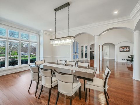 Tiny photo for 140 Braymore Court, Inverness, IL 60010 (MLS # 12614743)