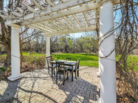 Tiny photo for 140 Braymore Court, Inverness, IL 60010 (MLS # 12614743)