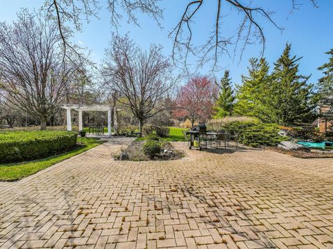 Tiny photo for 140 Braymore Court, Inverness, IL 60010 (MLS # 12614743)