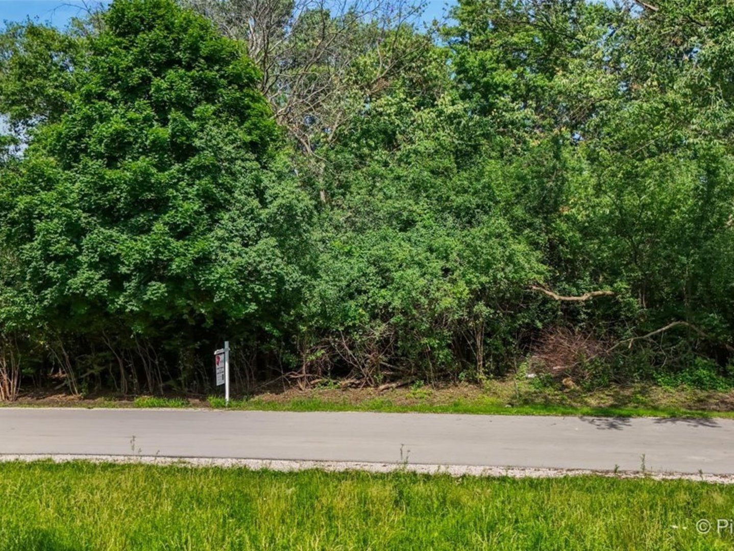 4N Niles Avenue