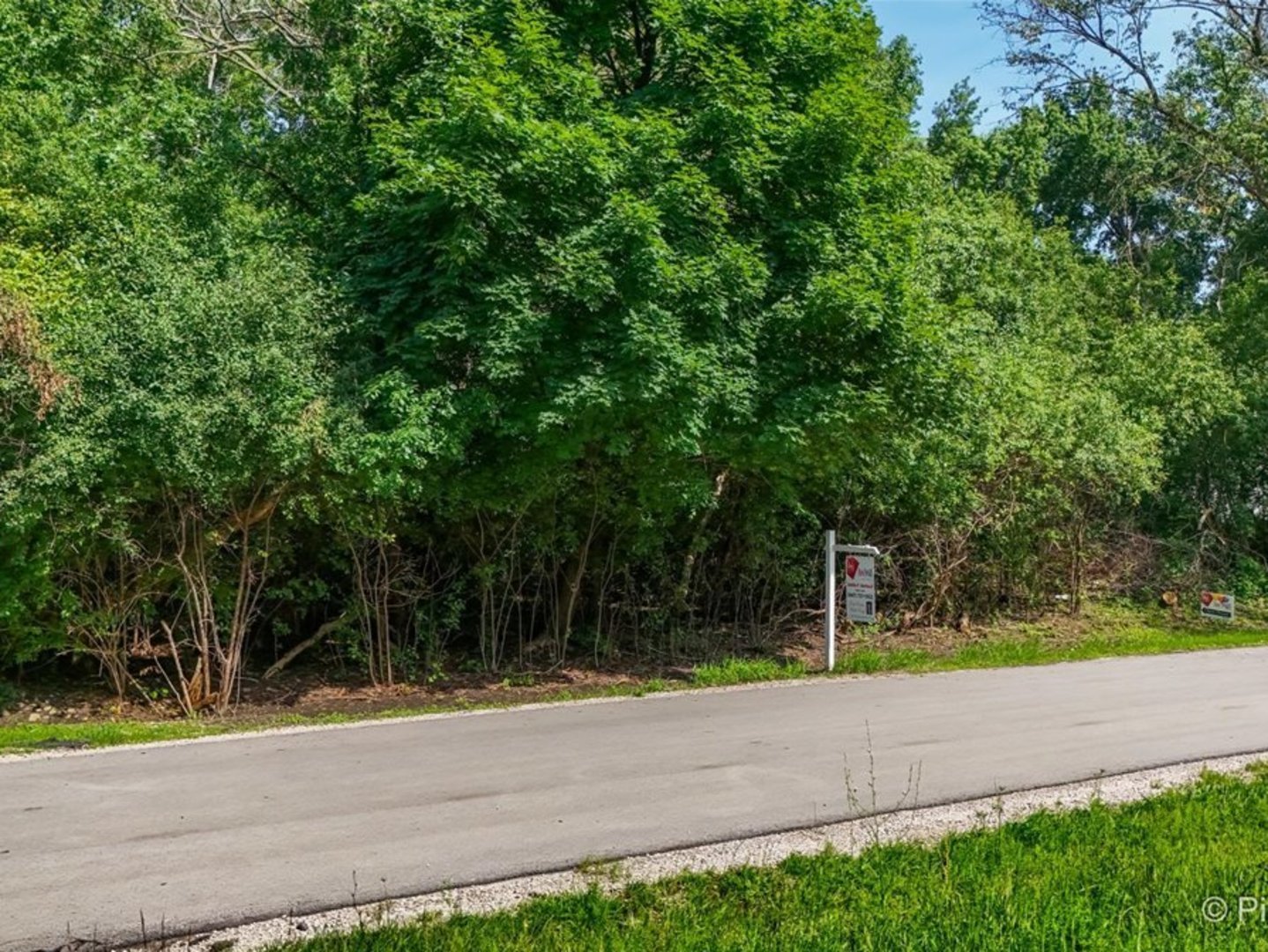 4N Niles Avenue
