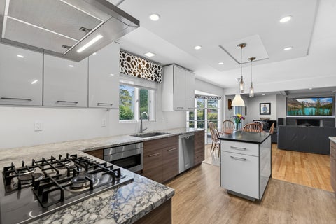 Tiny photo for 4019 Crestwood Drive, Northbrook, IL 60062 (MLS # 12638983)
