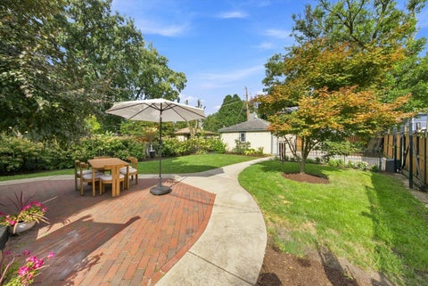 Tiny photo for 134 N Lombard Avenue, Oak Park, IL 60302 (MLS # 12751803)